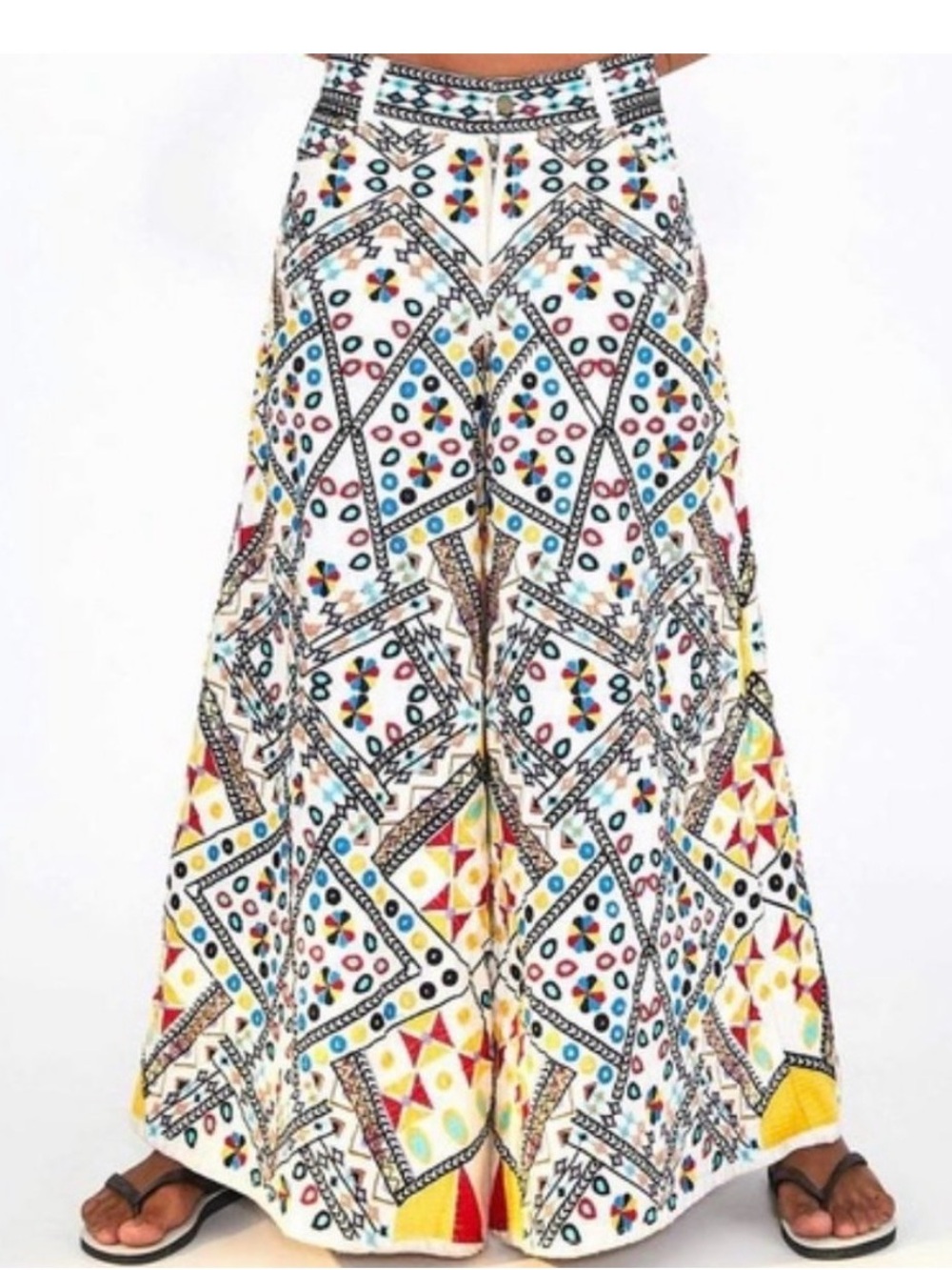 FARM Rio White Wide-Leg Printed Palazzo Pants with Multicolor Mosaic Pattern